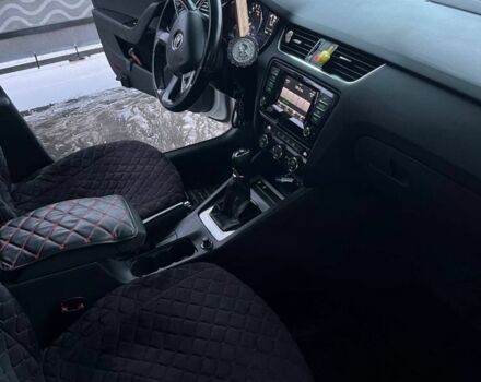 Белый Шкода Другая, объемом двигателя 1.6 л и пробегом 179 тыс. км за 11000 $, фото 3 на Automoto.ua