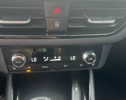 Чорний Шкода Інша, об'ємом двигуна 1 л та пробігом 72 тис. км за 12300 $, фото 2 на Automoto.ua