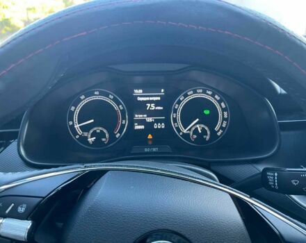 Сірий Шкода Інша, об'ємом двигуна 1.6 л та пробігом 20 тис. км за 18500 $, фото 11 на Automoto.ua