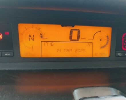 Серый Шкода Другая, объемом двигателя 2 л и пробегом 350 тыс. км за 4000 $, фото 2 на Automoto.ua