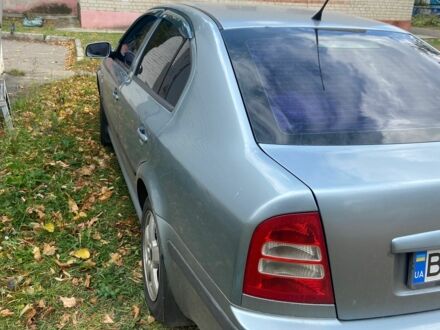 Серый Шкода Другая, объемом двигателя 1.8 л и пробегом 304 тыс. км за 5000 $, фото 1 на Automoto.ua