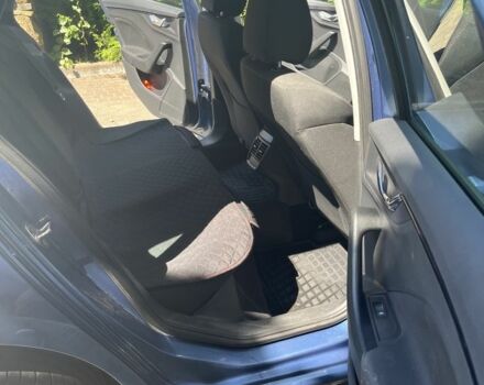 Синий Шкода Другая, объемом двигателя 1.6 л и пробегом 235 тыс. км за 12000 $, фото 2 на Automoto.ua