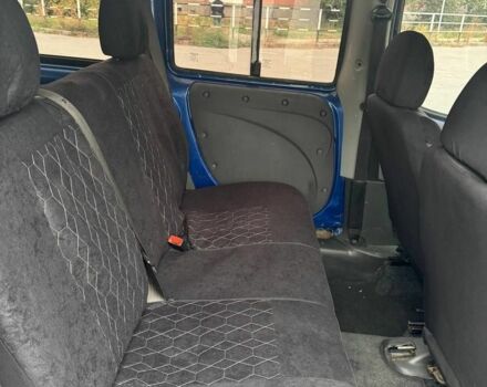 Синій Шкода Інша, об'ємом двигуна 1.2 л та пробігом 260 тис. км за 5500 $, фото 8 на Automoto.ua