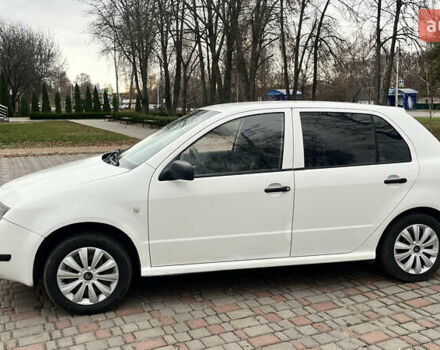 Белый Шкода Фабия, объемом двигателя 1.39 л и пробегом 470 тыс. км за 2500 $, фото 5 на Automoto.ua