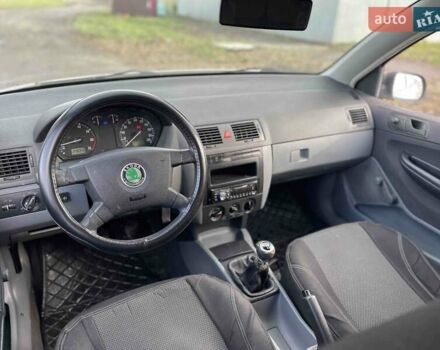 Белый Шкода Фабия, объемом двигателя 1.39 л и пробегом 300 тыс. км за 2700 $, фото 15 на Automoto.ua