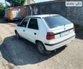Белый Шкода Фабия, объемом двигателя 0 л и пробегом 200 тыс. км за 1700 $, фото 2 на Automoto.ua