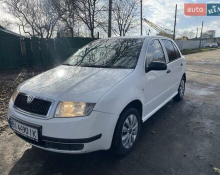 Белый Шкода Фабия, объемом двигателя 1.39 л и пробегом 300 тыс. км за 2700 $, фото 3 на Automoto.ua