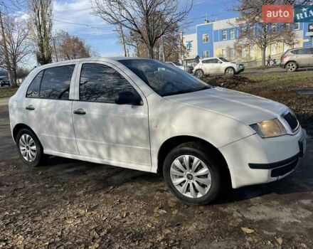 Белый Шкода Фабия, объемом двигателя 1.39 л и пробегом 300 тыс. км за 2700 $, фото 10 на Automoto.ua