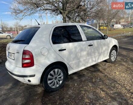 Белый Шкода Фабия, объемом двигателя 1.39 л и пробегом 300 тыс. км за 2700 $, фото 9 на Automoto.ua