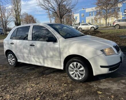 Белый Шкода Фабия, объемом двигателя 1.4 л и пробегом 300 тыс. км за 2700 $, фото 6 на Automoto.ua