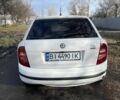 Белый Шкода Фабия, объемом двигателя 1.4 л и пробегом 300 тыс. км за 2700 $, фото 7 на Automoto.ua