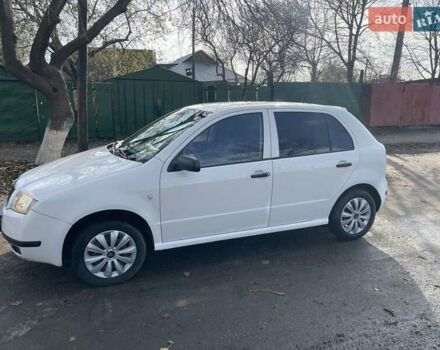 Белый Шкода Фабия, объемом двигателя 1.39 л и пробегом 300 тыс. км за 2700 $, фото 6 на Automoto.ua