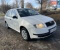 Белый Шкода Фабия, объемом двигателя 1.39 л и пробегом 300 тыс. км за 2700 $, фото 1 на Automoto.ua