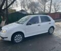Белый Шкода Фабия, объемом двигателя 1.4 л и пробегом 300 тыс. км за 2700 $, фото 13 на Automoto.ua