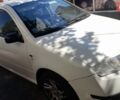 Білий Шкода Фабія, об'ємом двигуна 1.4 л та пробігом 270 тис. км за 2800 $, фото 1 на Automoto.ua
