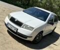 Белый Шкода Фабия, объемом двигателя 1.4 л и пробегом 646 тыс. км за 2600 $, фото 1 на Automoto.ua