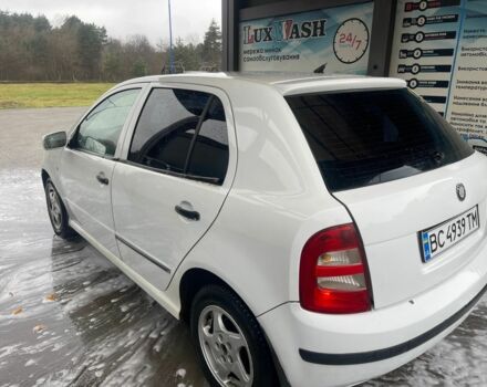 Білий Шкода Фабія, об'ємом двигуна 1.4 л та пробігом 325 тис. км за 2700 $, фото 5 на Automoto.ua