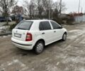 Белый Шкода Фабия, объемом двигателя 1.2 л и пробегом 167 тыс. км за 2500 $, фото 2 на Automoto.ua