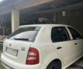 Белый Шкода Фабия, объемом двигателя 0 л и пробегом 400 тыс. км за 1500 $, фото 1 на Automoto.ua