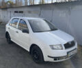 Білий Шкода Фабія, об'ємом двигуна 1.2 л та пробігом 196 тис. км за 2800 $, фото 1 на Automoto.ua