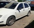 Белый Шкода Фабия, объемом двигателя 0 л и пробегом 270 тыс. км за 3250 $, фото 1 на Automoto.ua