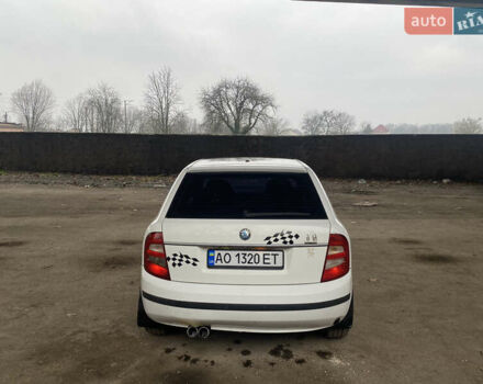 Білий Шкода Фабія, об'ємом двигуна 1.2 л та пробігом 270 тис. км за 2250 $, фото 4 на Automoto.ua