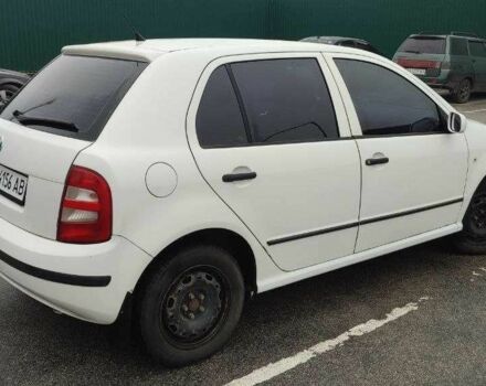 Білий Шкода Фабія, об'ємом двигуна 1.2 л та пробігом 310 тис. км за 3400 $, фото 6 на Automoto.ua