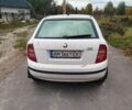 Белый Шкода Фабия, объемом двигателя 0 л и пробегом 252 тыс. км за 2700 $, фото 2 на Automoto.ua