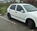 Білий Шкода Фабія, об'ємом двигуна 1.2 л та пробігом 310 тис. км за 3400 $, фото 7 на Automoto.ua