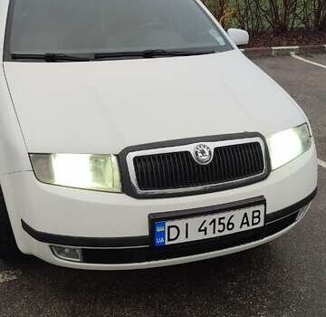 Білий Шкода Фабія, об'ємом двигуна 1.2 л та пробігом 310 тис. км за 3400 $, фото 1 на Automoto.ua