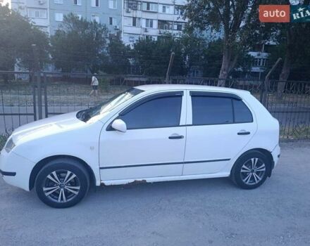 Білий Шкода Фабія, об'ємом двигуна 1.2 л та пробігом 347 тис. км за 3000 $, фото 1 на Automoto.ua
