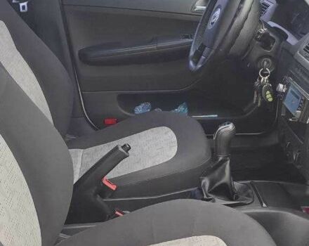 Білий Шкода Фабія, об'ємом двигуна 1.2 л та пробігом 310 тис. км за 3400 $, фото 14 на Automoto.ua