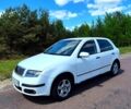 Белый Шкода Фабия, объемом двигателя 1.2 л и пробегом 371 тыс. км за 2800 $, фото 1 на Automoto.ua