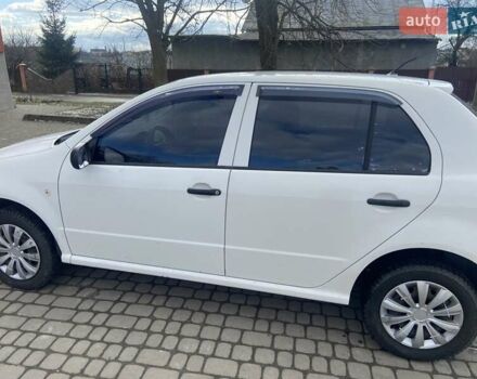 Білий Шкода Фабія, об'ємом двигуна 1.2 л та пробігом 250 тис. км за 3199 $, фото 2 на Automoto.ua