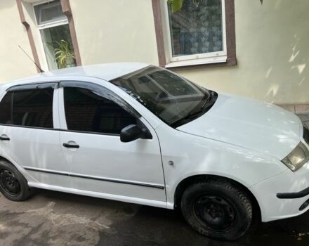 Білий Шкода Фабія, об'ємом двигуна 1.2 л та пробігом 200 тис. км за 2700 $, фото 1 на Automoto.ua