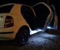 Белый Шкода Фабия, объемом двигателя 1.2 л и пробегом 150 тыс. км за 4800 $, фото 1 на Automoto.ua