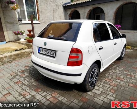 Білий Шкода Фабія, об'ємом двигуна 1.2 л та пробігом 600 тис. км за 2700 $, фото 2 на Automoto.ua