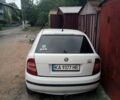 Белый Шкода Фабия, объемом двигателя 1.2 л и пробегом 402 тыс. км за 2900 $, фото 8 на Automoto.ua