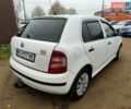Шкода Фабия 2005 в Первомайск на Automoto.ua Белый Шкода Фабия, объемом двигателя 1.2 л и пробегом 300 тыс. км за 3000 $, фото 4 на Automoto.ua