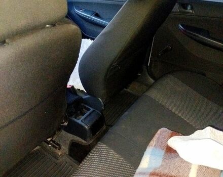 Белый Шкода Фабия, объемом двигателя 1.2 л и пробегом 245 тыс. км за 3000 $, фото 3 на Automoto.ua