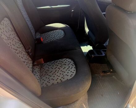 Білий Шкода Фабія, об'ємом двигуна 1.2 л та пробігом 300 тис. км за 3000 $, фото 6 на Automoto.ua