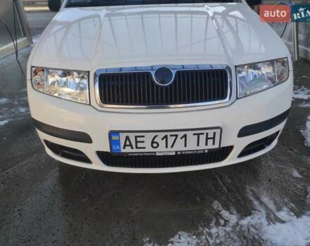 Білий Шкода Фабія, об'ємом двигуна 1.2 л та пробігом 355 тис. км за 3800 $, фото 8 на Automoto.ua