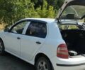 Білий Шкода Фабія, об'ємом двигуна 1.2 л та пробігом 360 тис. км за 3800 $, фото 3 на Automoto.ua