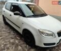 Белый Шкода Фабия, объемом двигателя 1.2 л и пробегом 170 тыс. км за 3800 $, фото 6 на Automoto.ua