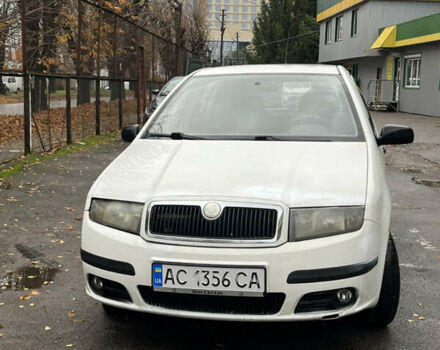 Белый Шкода Фабия, объемом двигателя 1.2 л и пробегом 250 тыс. км за 1999 $, фото 2 на Automoto.ua