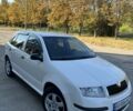 Білий Шкода Фабія, об'ємом двигуна 1.2 л та пробігом 200 тис. км за 2700 $, фото 1 на Automoto.ua