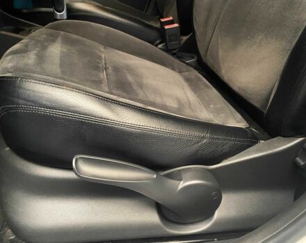 Белый Шкода Фабия, объемом двигателя 1.4 л и пробегом 193 тыс. км за 5000 $, фото 18 на Automoto.ua