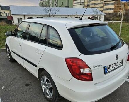 Білий Шкода Фабія, об'ємом двигуна 1.39 л та пробігом 213 тис. км за 5100 $, фото 4 на Automoto.ua