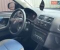 Белый Шкода Фабия, объемом двигателя 1.2 л и пробегом 262 тыс. км за 3750 $, фото 6 на Automoto.ua