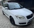Белый Шкода Фабия, объемом двигателя 1.4 л и пробегом 234 тыс. км за 4300 $, фото 1 на Automoto.ua